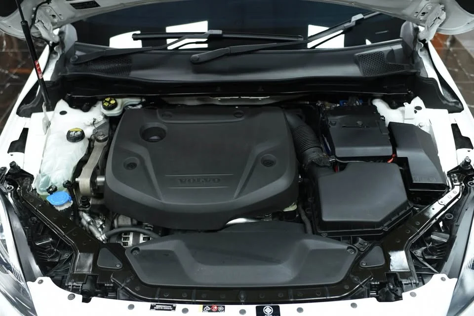 2016 Volvo V40 II 3
