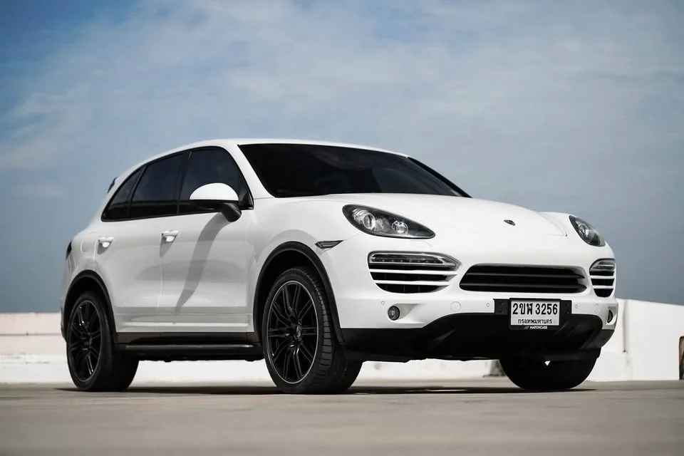 2012 Porsche Cayenne II 2
