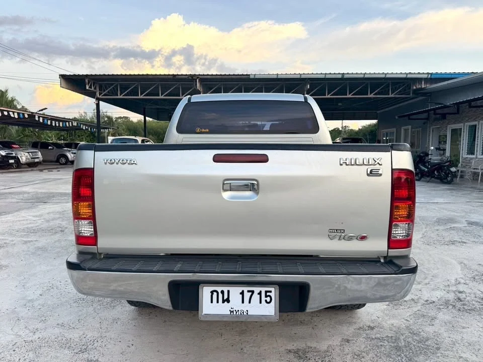 2011 Toyota Hilux VII 3