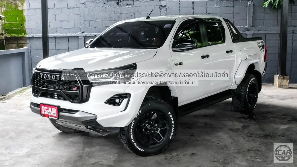 2024 Toyota Hilux VIII 3