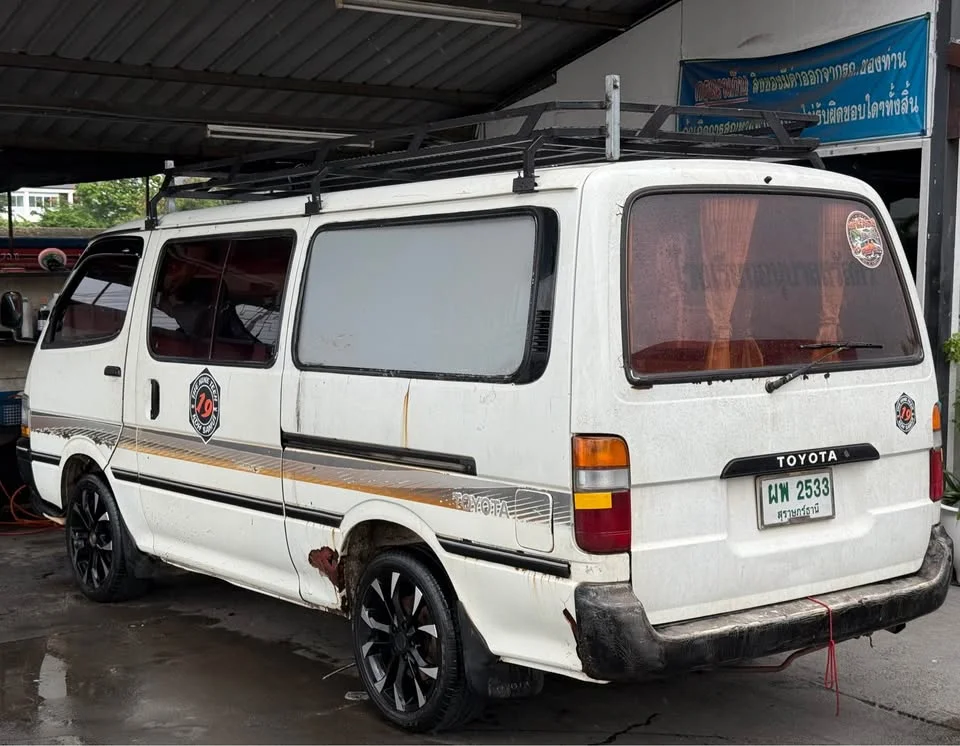 1993 Toyota Commuter IV (H100) 3