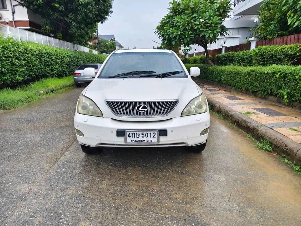 2005 Lexus RX II 2