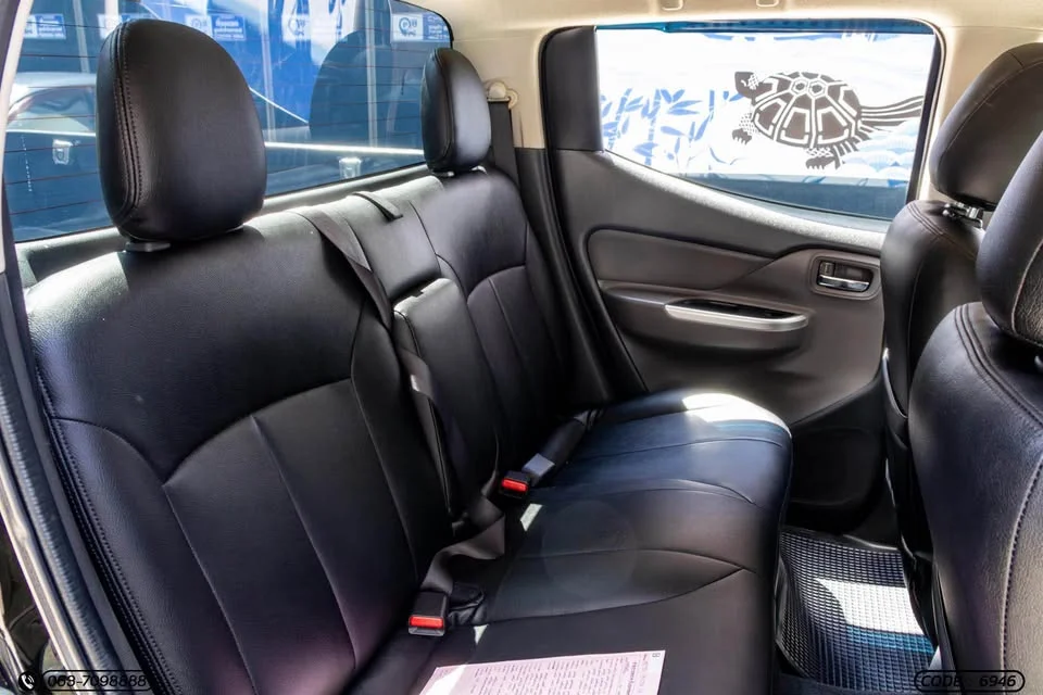 2015 Mitsubishi Triton V 2