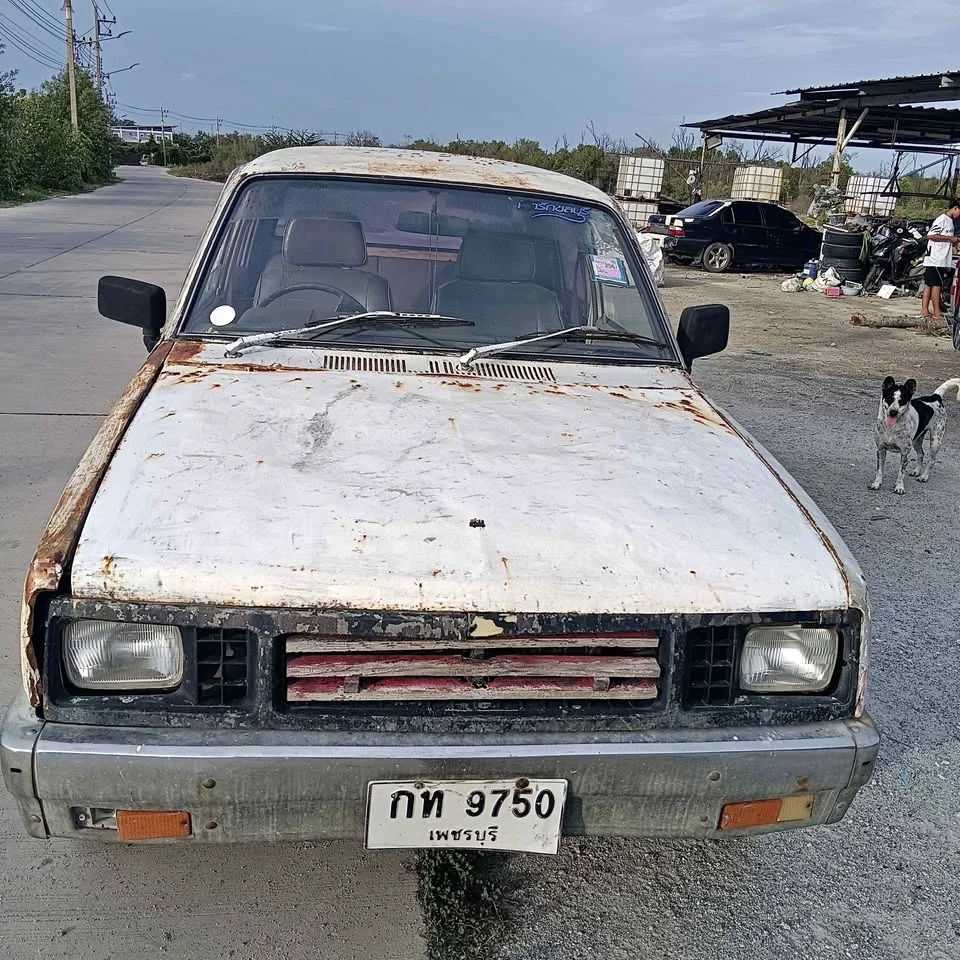 2002 Isuzu Faster KB II 2