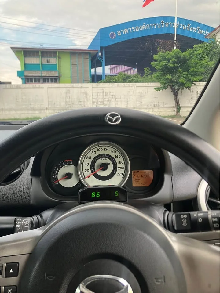 2010 Mazda 2 II 2