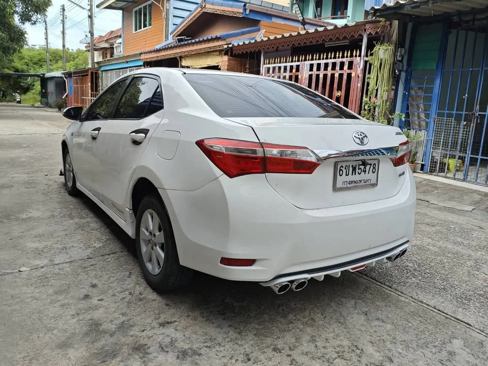 2014 Toyota Corolla Altis XI (E170) 2
