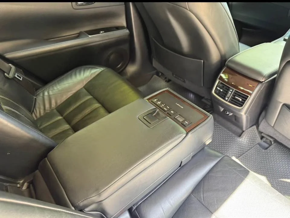 2016 Lexus ES VI 2