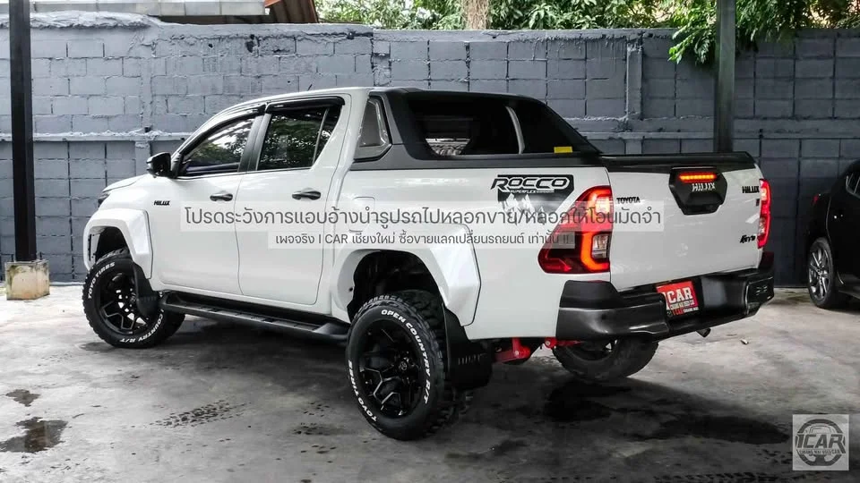 2024 Toyota Hilux VIII 3