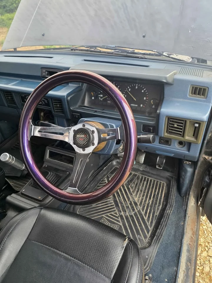 1995 Mitsubishi Triton II 3
