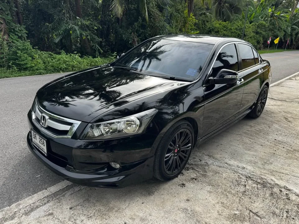 2010 Honda Accord VIII 2
