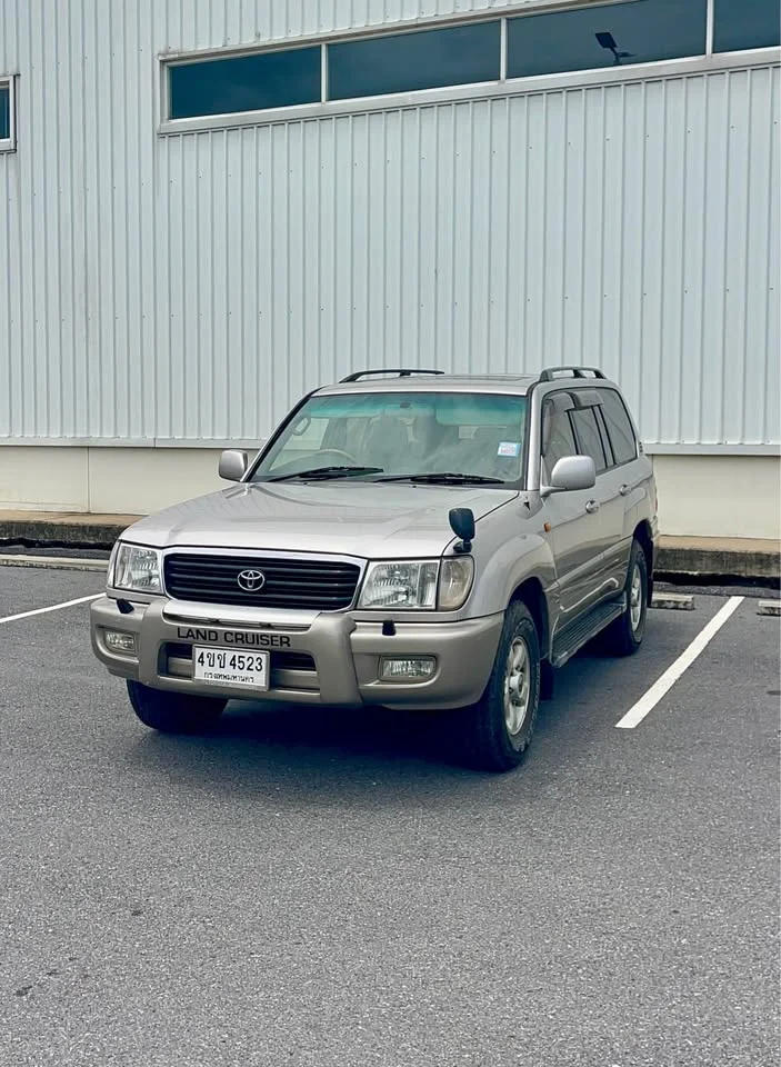 1998 Toyota Land Cruiser J100 2