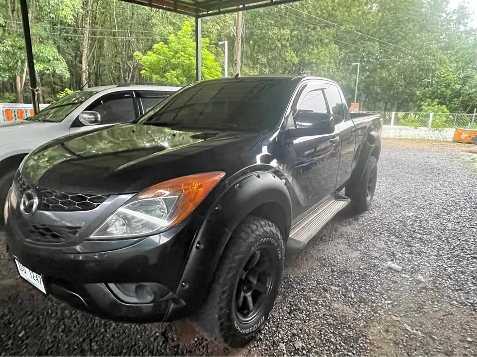 2013 Mazda BT-Series II 3