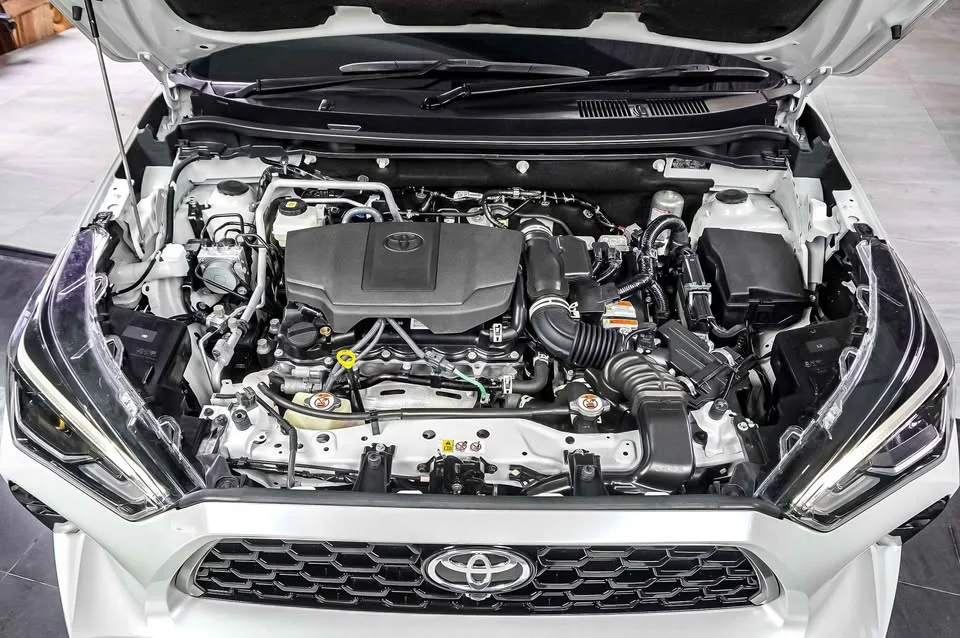 2024 Toyota Yaris Cross AC200 3