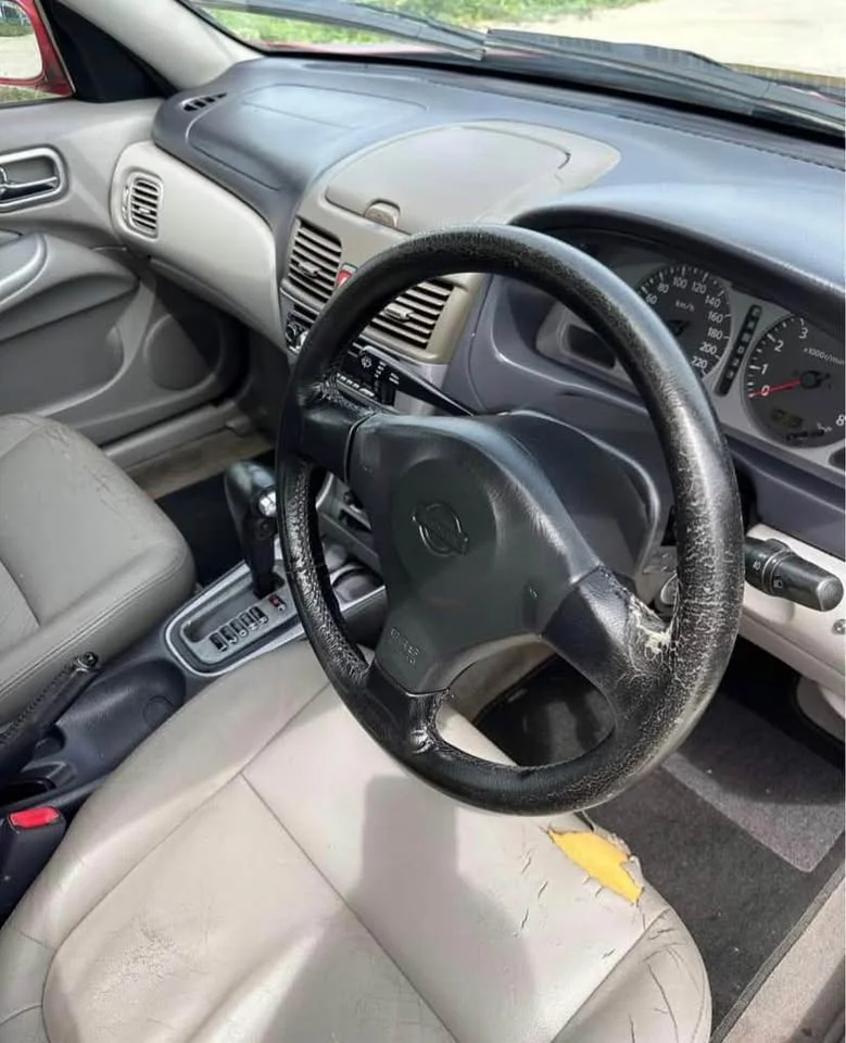 2002 Nissan Sunny N16 3