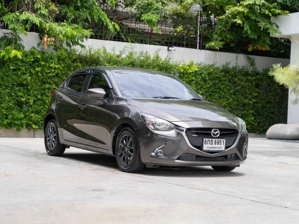 2017 Mazda 2 III 3