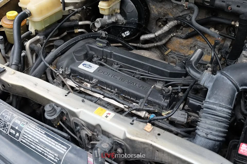 2004 Ford Escape I 3