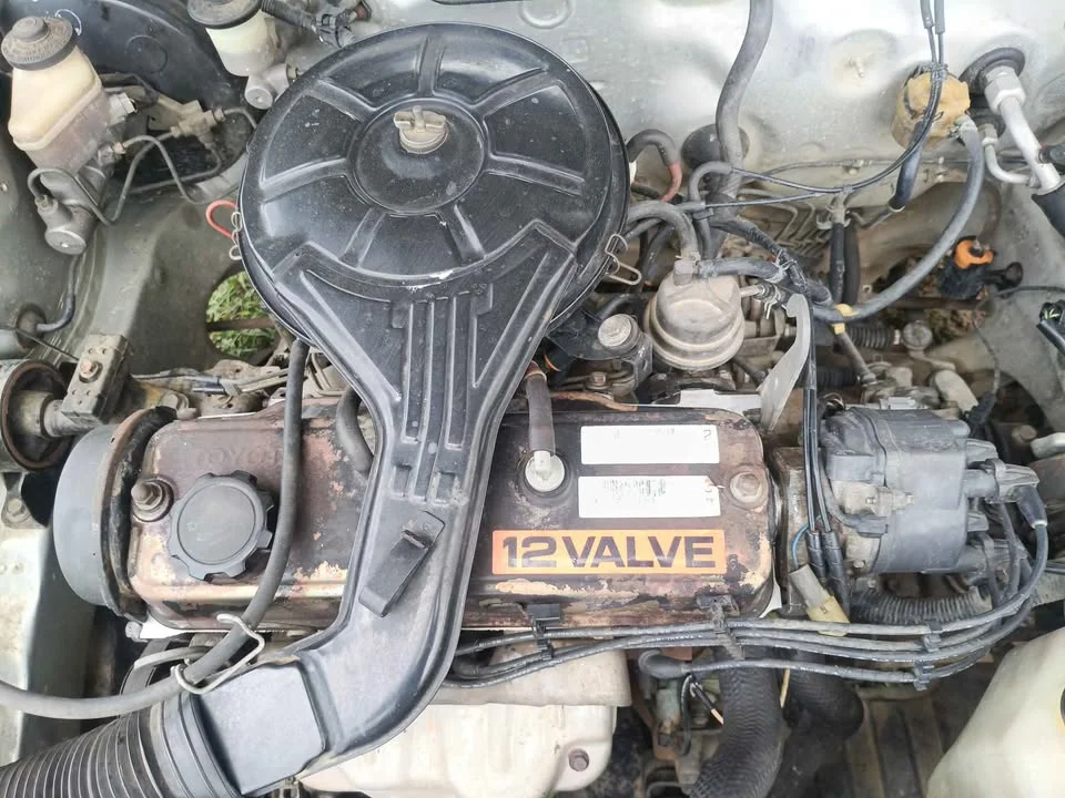 1905 Toyota Corolla Altis VII (E100) 3