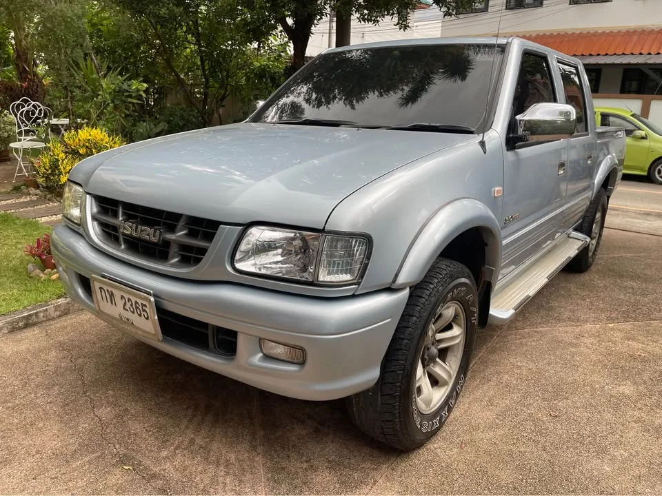 2001 Isuzu Faster Dragon Eyes III 2