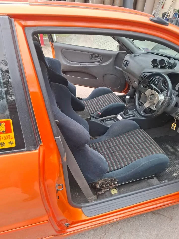 Mitsubishi Colt III 3