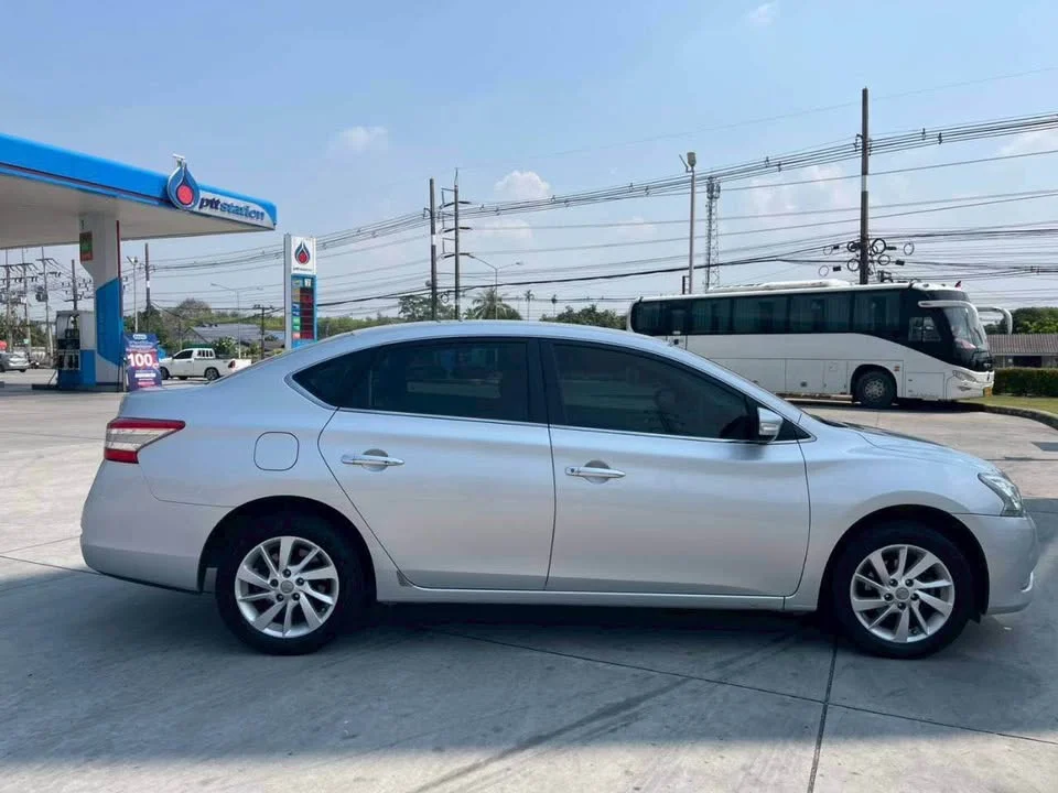 2013 Nissan Sylphy III (B17) 2