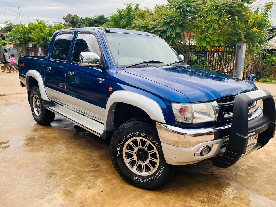 Toyota Hilux Tiger VI 2