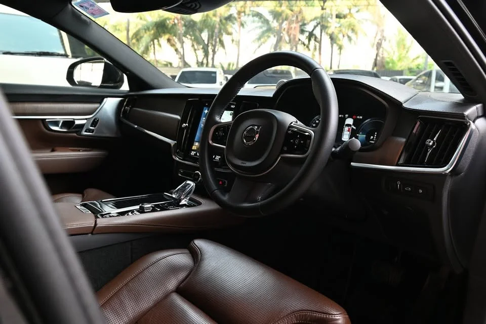 2021 Volvo S90 II 2