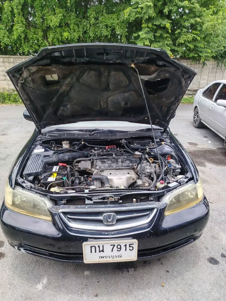 2003 Honda Accord VI 2
