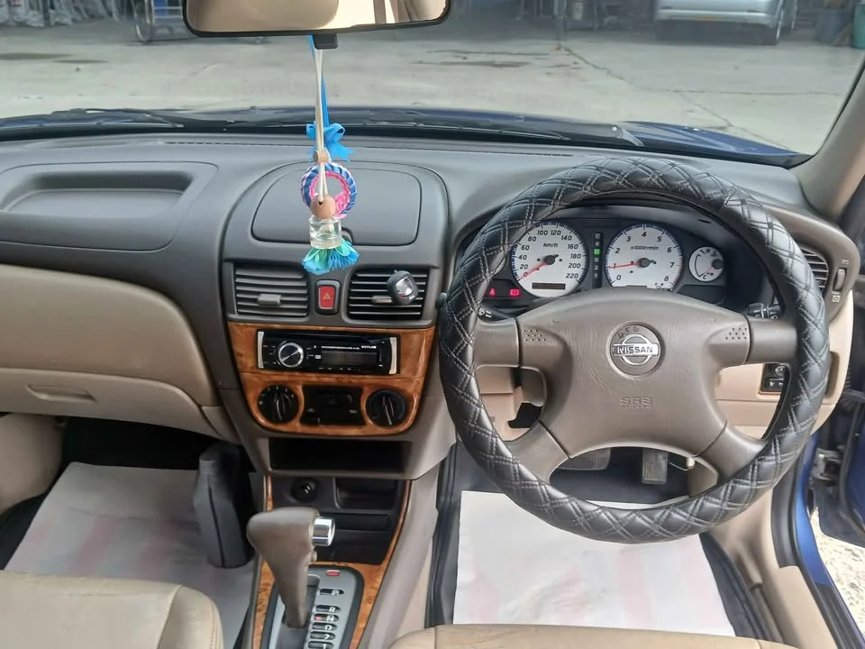 2002 Nissan Sunny N16 3