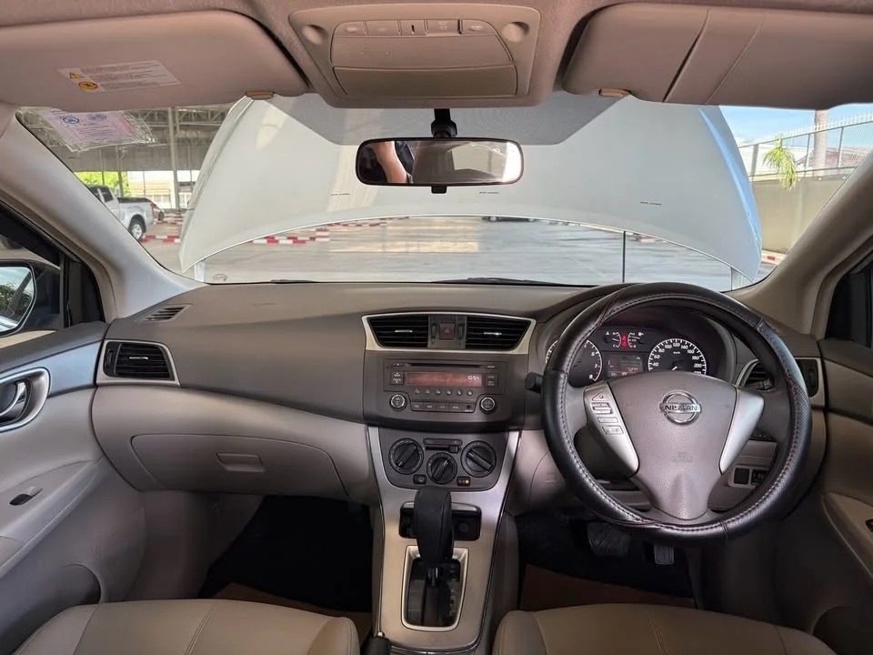 2012 Nissan Sylphy III (B17) 2