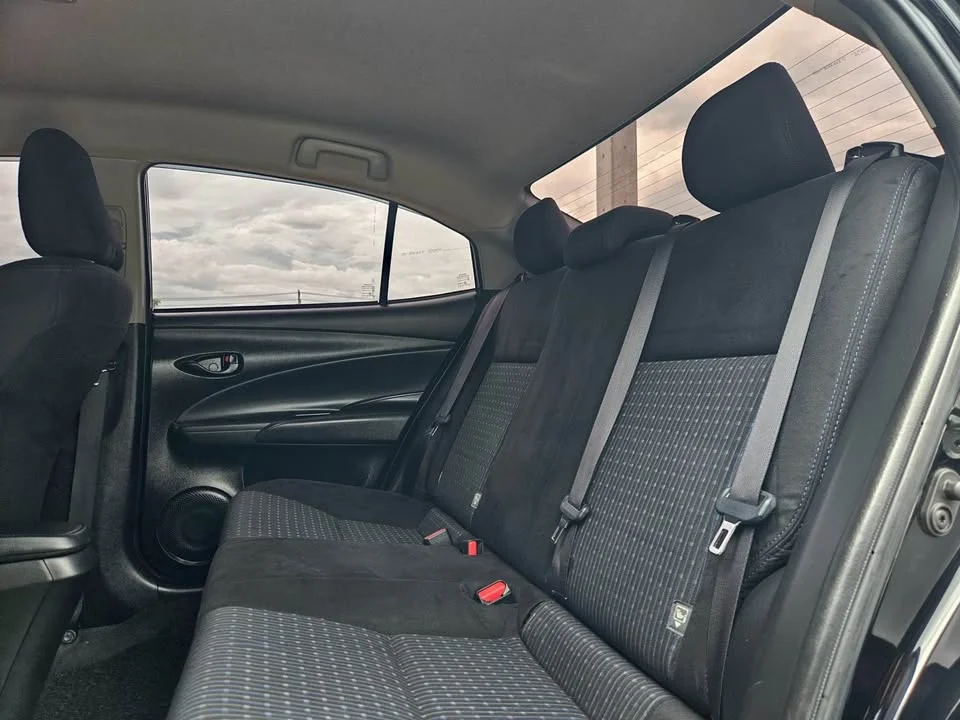 2018 Toyota Yaris ATIV III 2