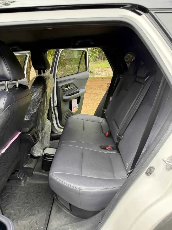 2025 Toyota Yaris Cross AC200 2