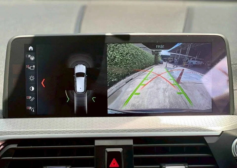 2018 BMW X3 G01, G08 3