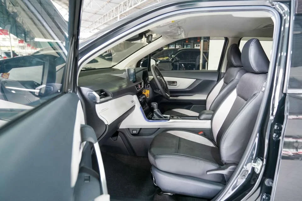 2022 Toyota Veloz III 2