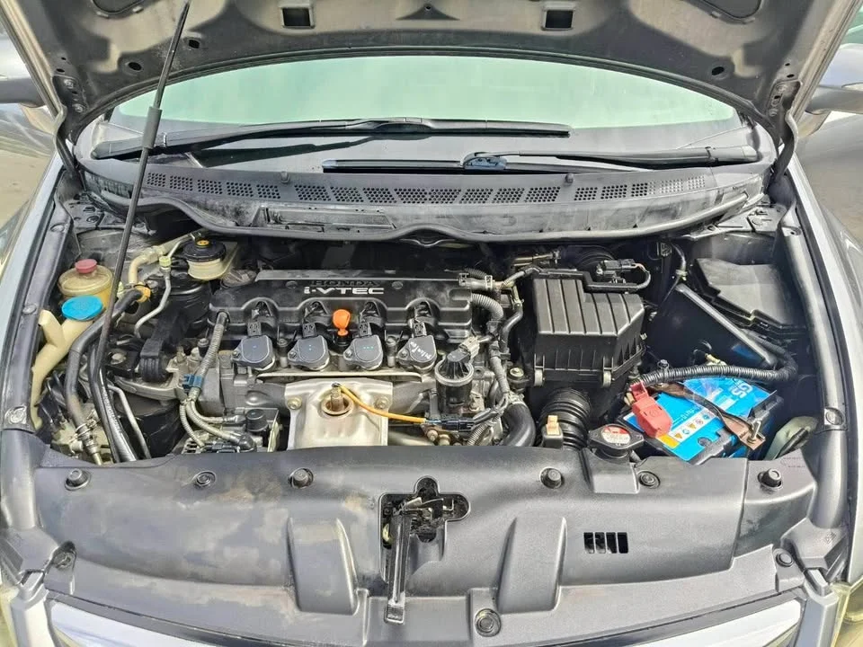 2011 Honda Civic VIII 3