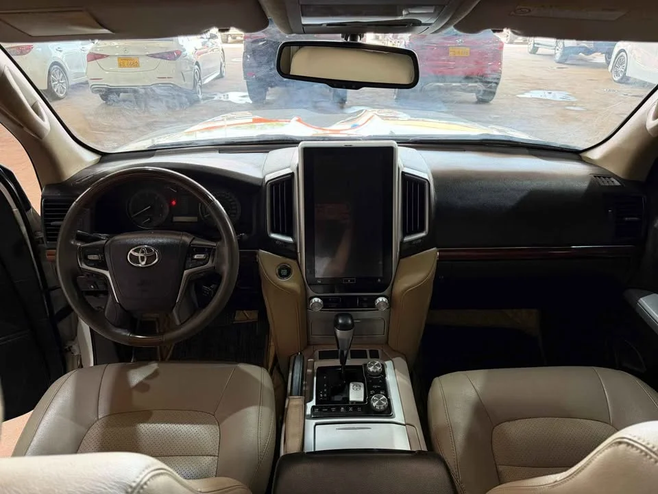 2012 Toyota Land Cruiser J200 3