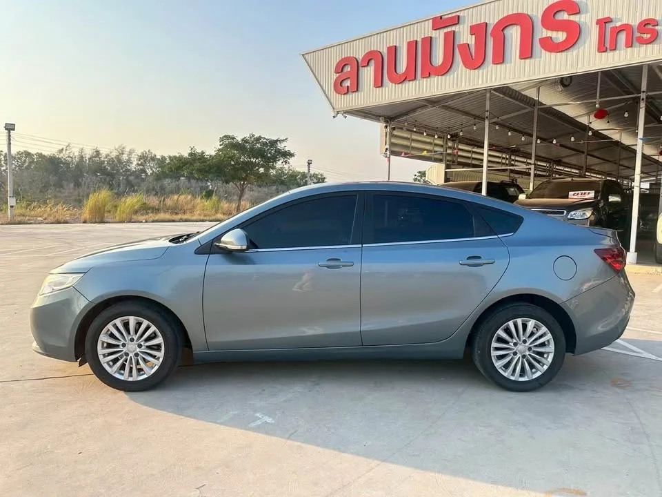 2016 MG 5 I  3
