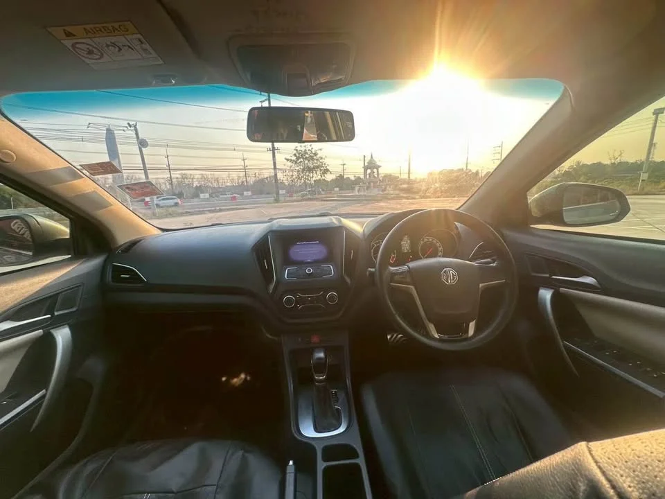 2016 MG 5 I  2