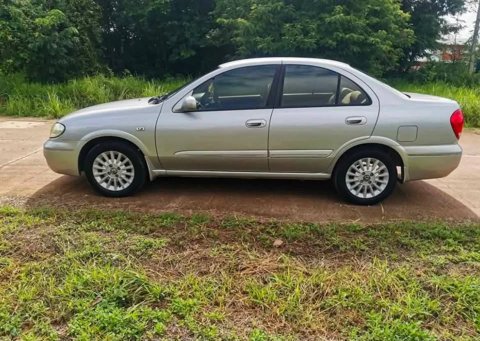 2004 Nissan Sunny N16 2