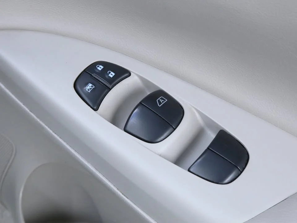 2018 Nissan Sylphy III (B17) 3