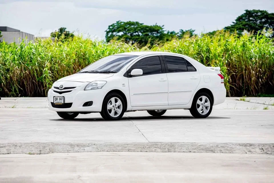 2010 Toyota Vios II 2
