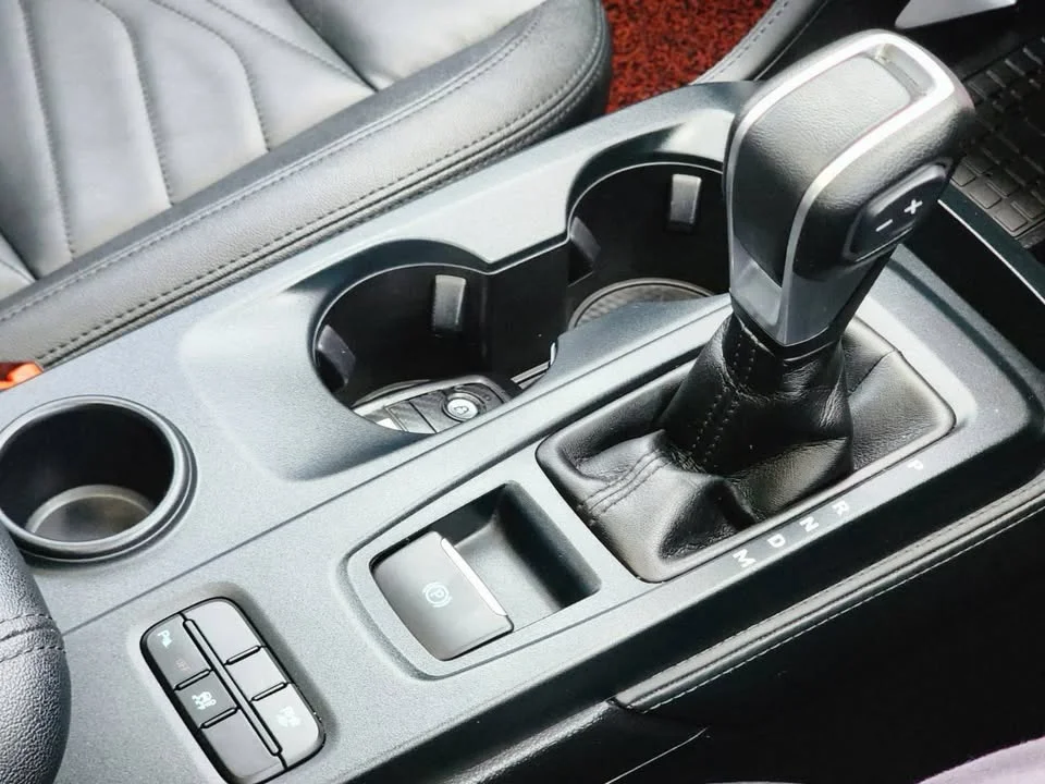 2022 Ford Everest III 2
