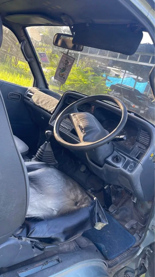 1996 Toyota Commuter IV (H100) 2