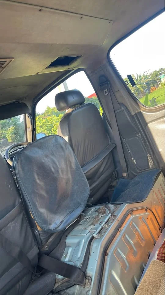 1996 Toyota Commuter IV (H100) 2