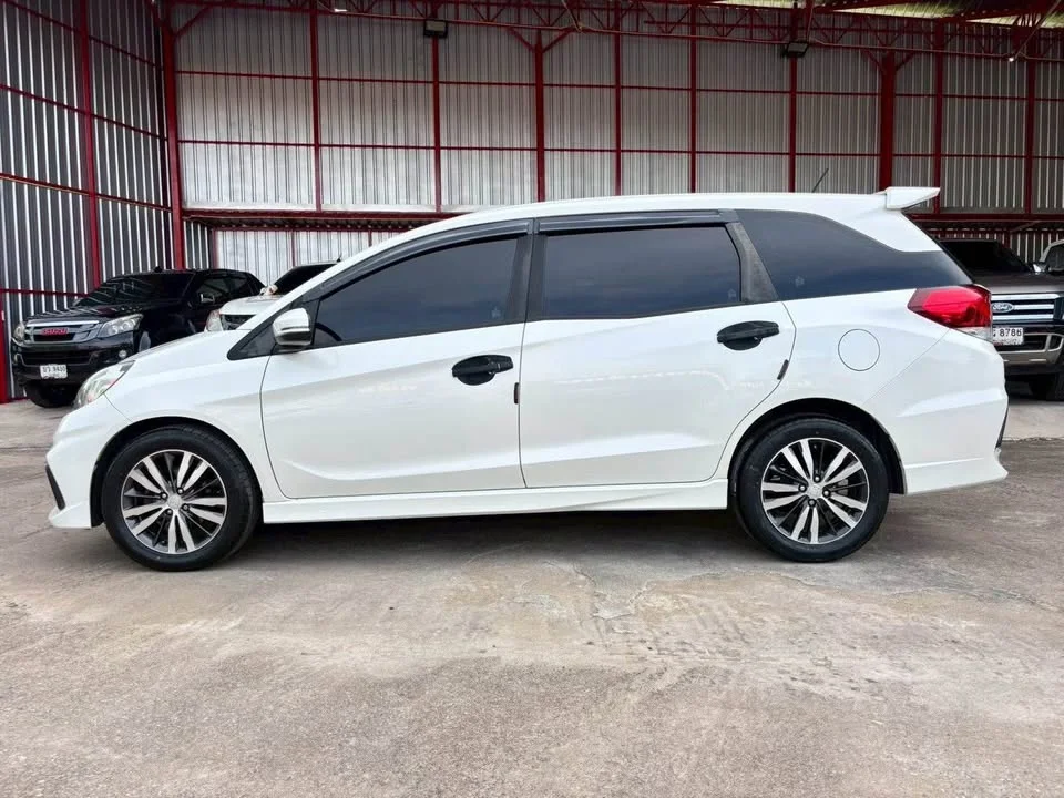 2014 Honda Mobilio II 3