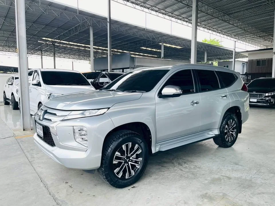 2020 Mitsubishi Pajero Sport III 2
