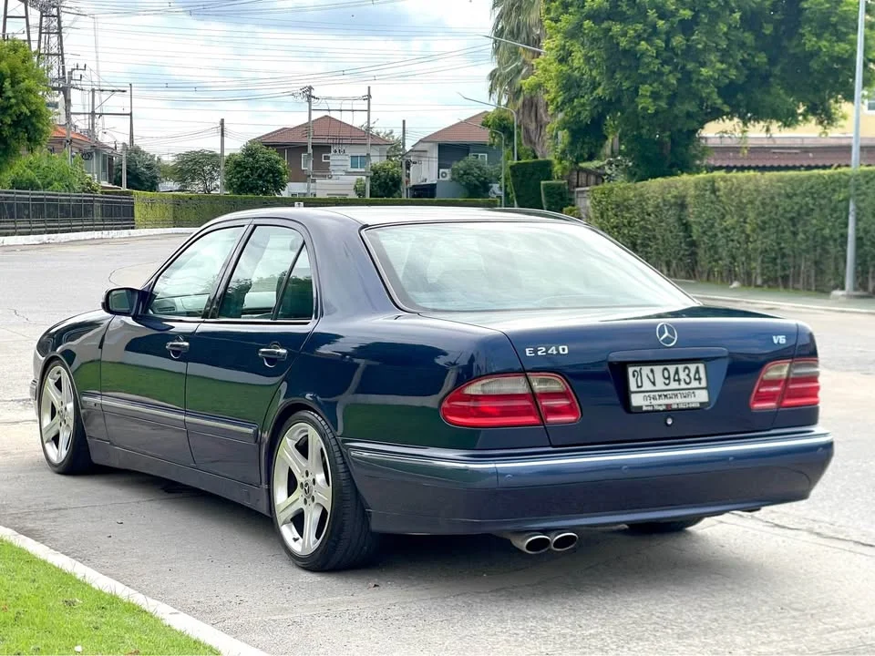 2001 Benz E-Class W210 2