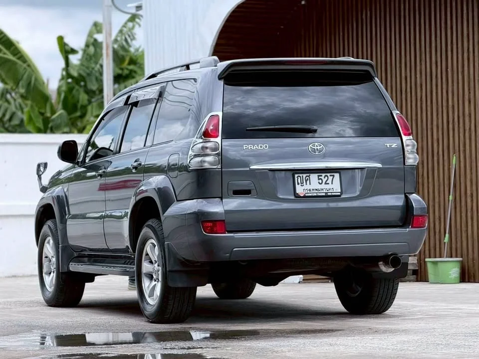 2003 Toyota Land Cruiser Prado J120 2