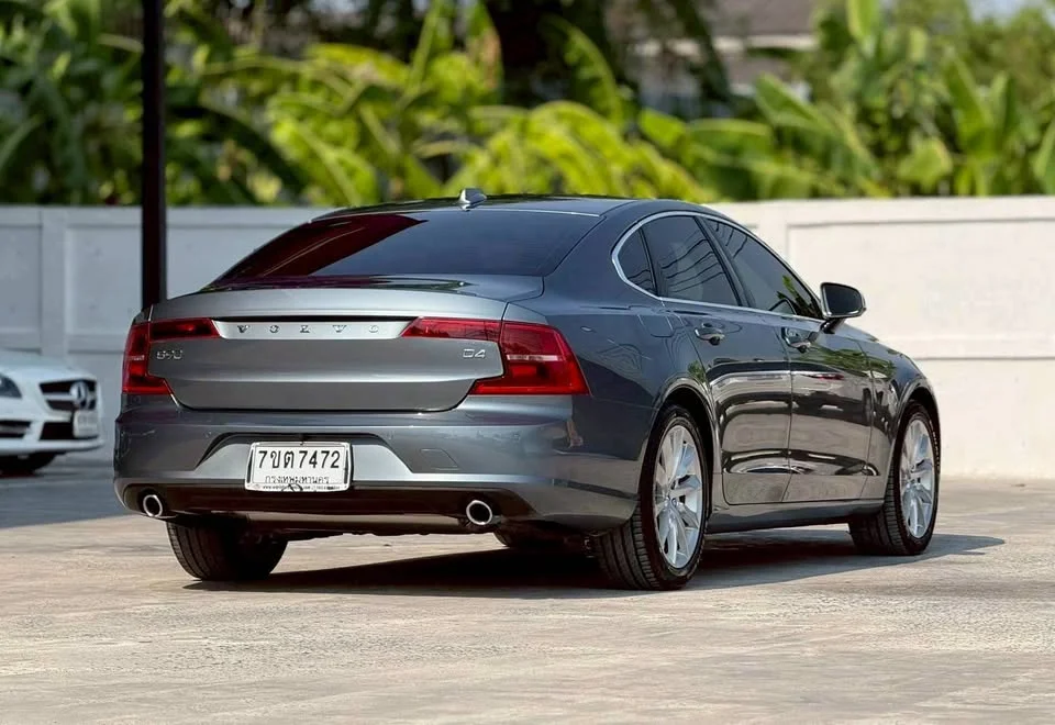 2017 Volvo S90 II 3