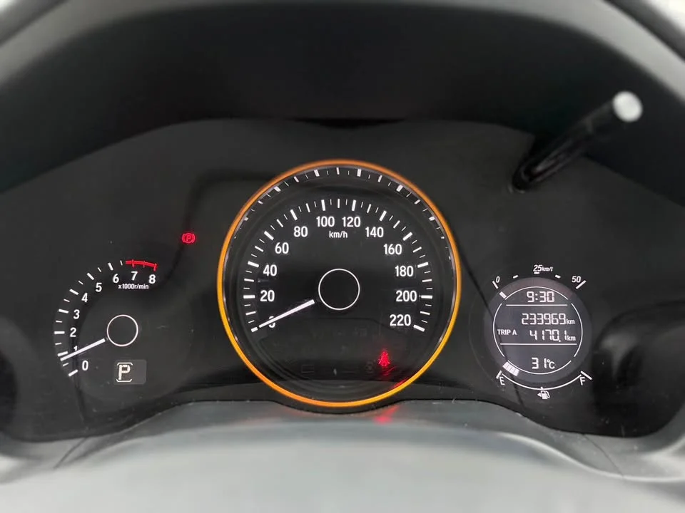 2017 Honda HR-V II 2