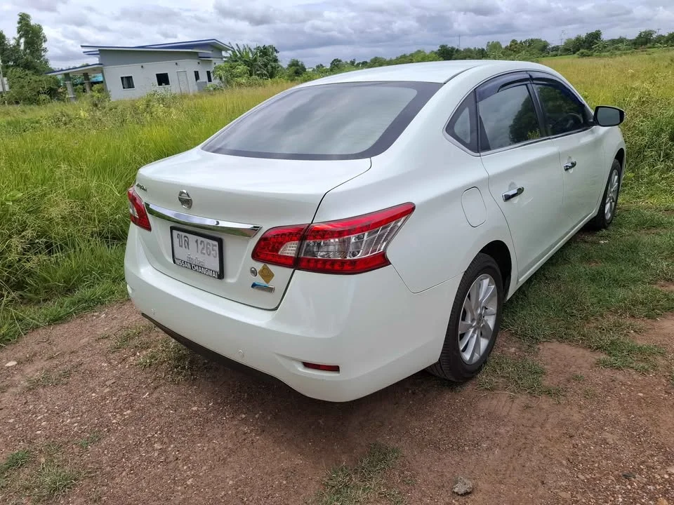 2013 Nissan Sylphy III (B17) 2
